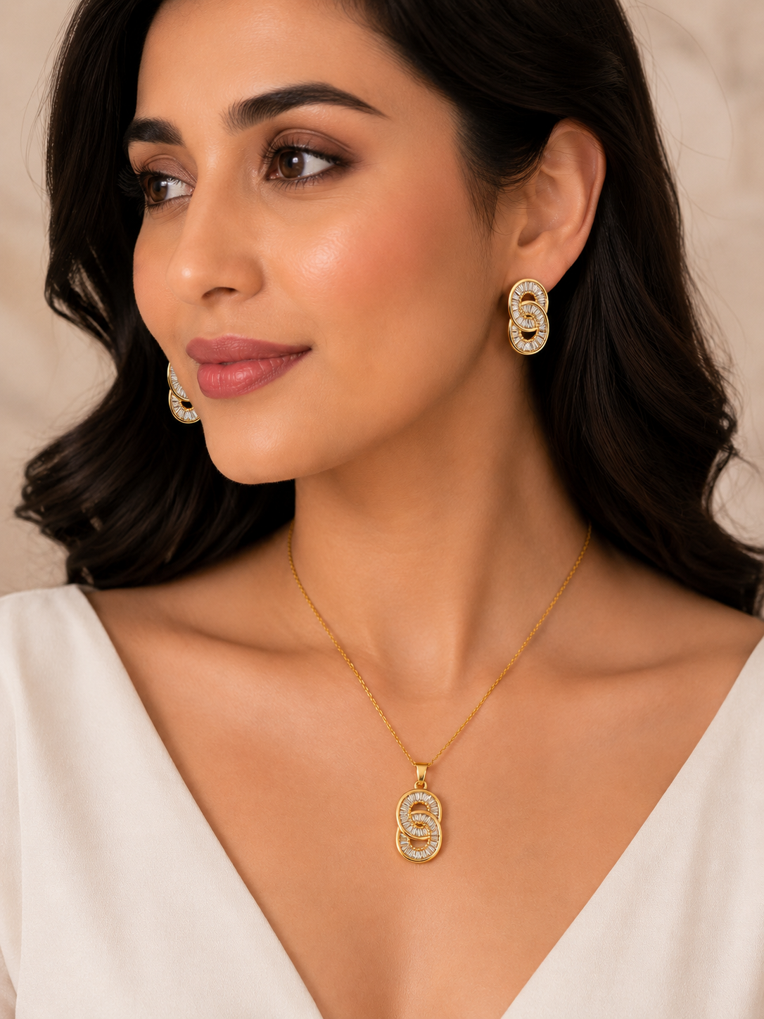 ✨ Infinity Sparkle Link Pendant & Earrings Set
