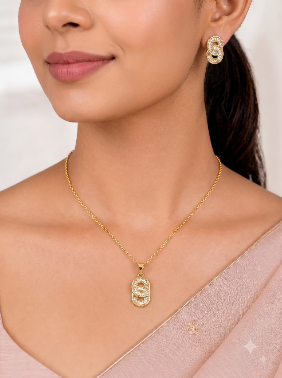 ✨ Infinity Sparkle Link Pendant & Earrings Set