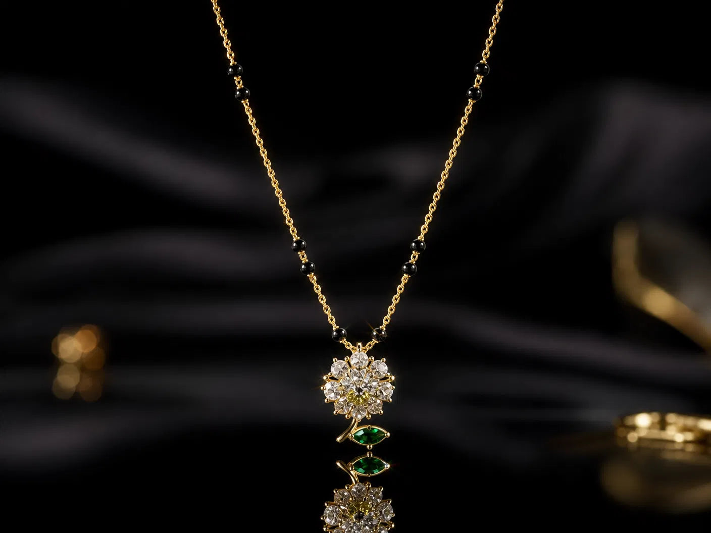 Emerald Bloom Charm Mangalsutra