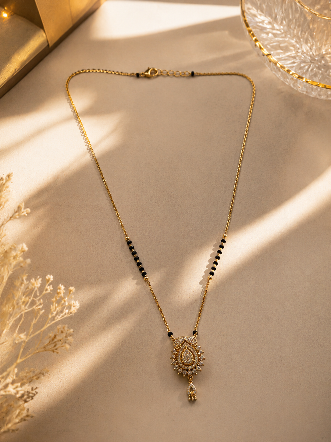 Royal Teardrop Charm Mangalsutra