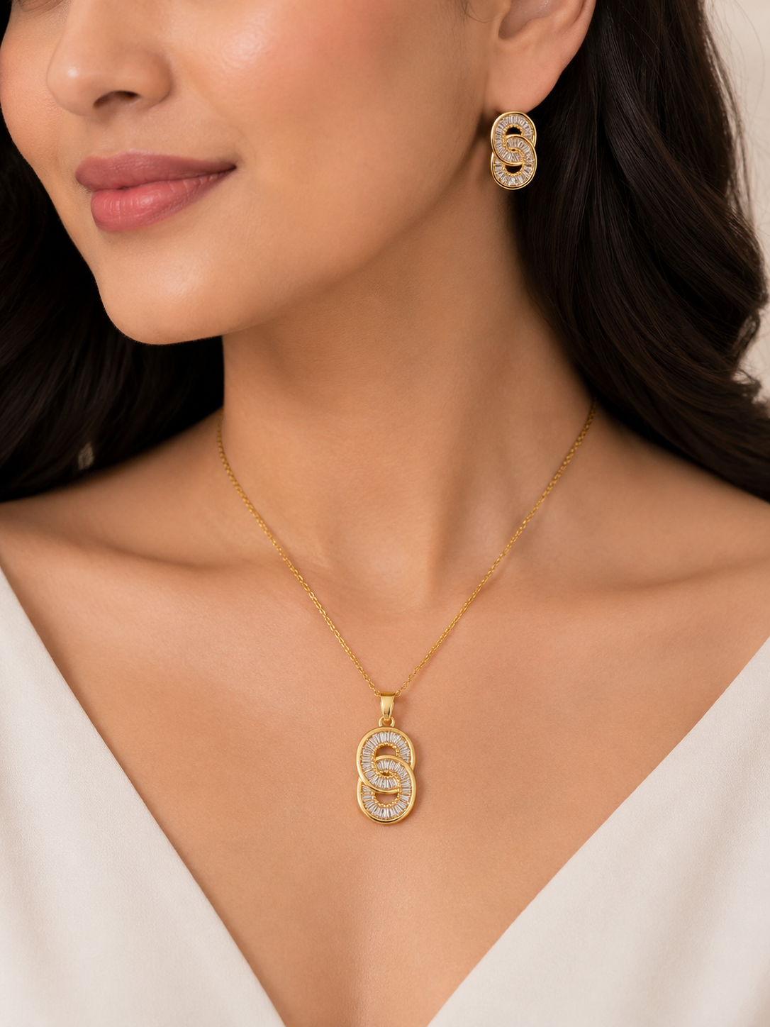 ✨ Infinity Sparkle Link Pendant & Earrings Set