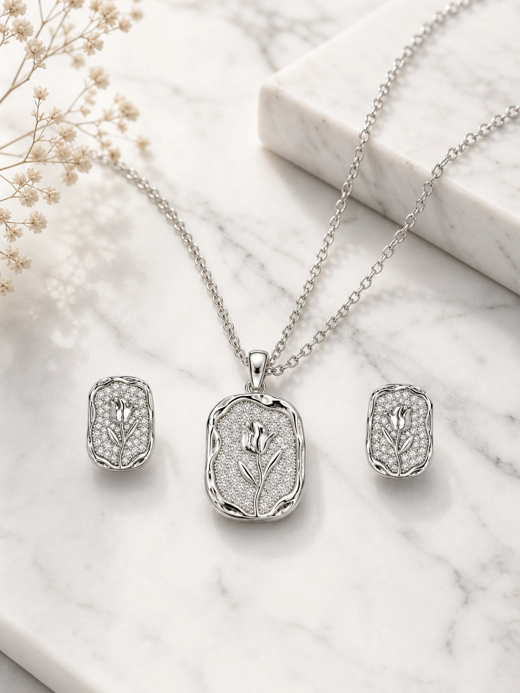 🌷 Elegant Tulip Sparkle Pendant & Earrings Set