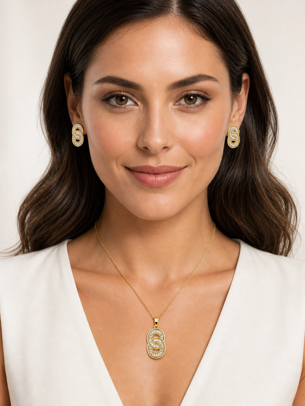 ✨ Infinity Sparkle Link Pendant & Earrings Set