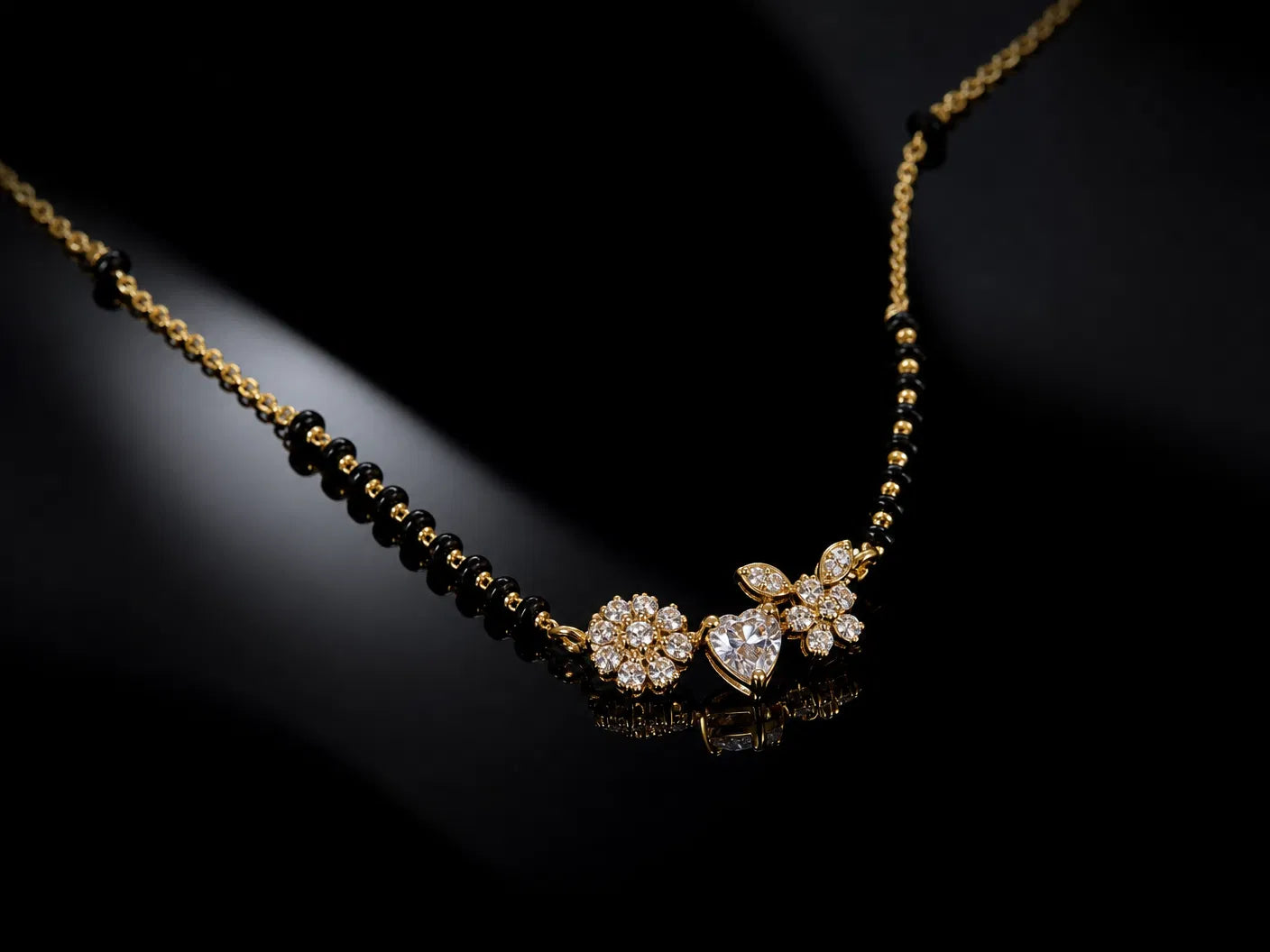 Blooming Heart Charm Mangalsutra
